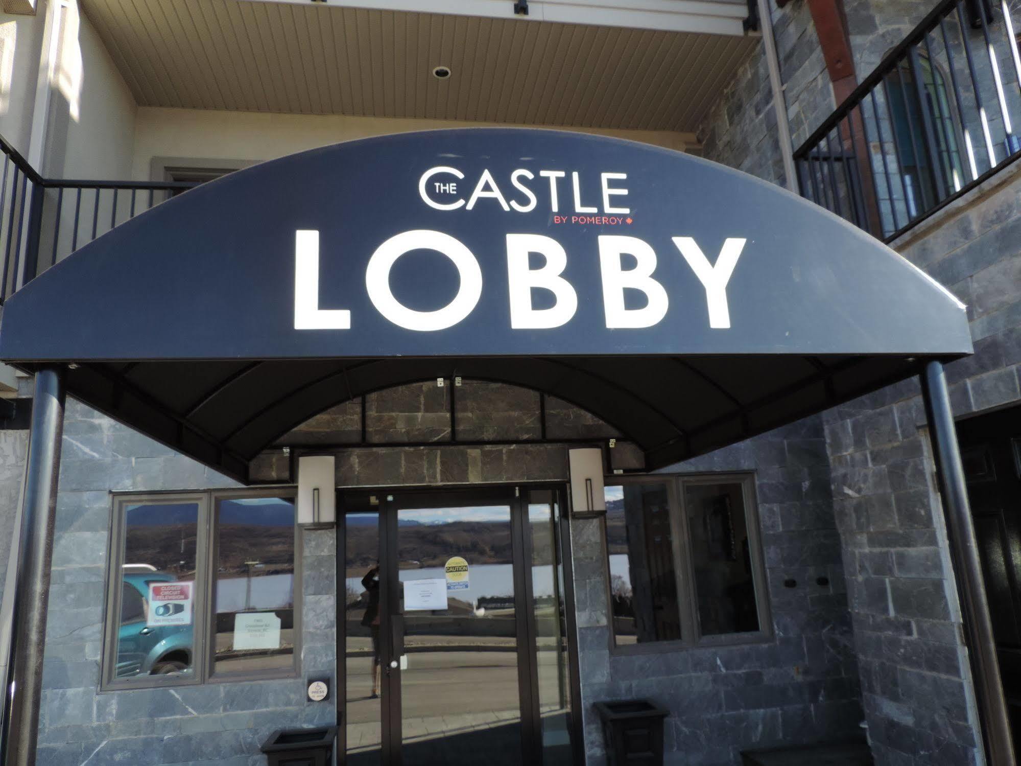 The Castle At Swan Lake Vernon Exterior foto